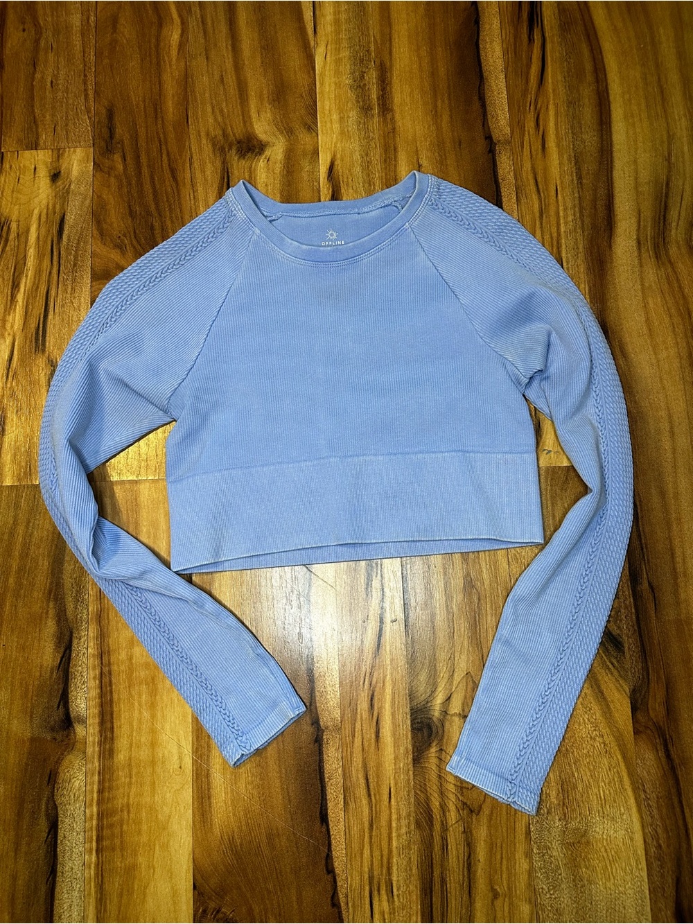 Offline by Aerie Cropped Long Sleeve Top Small Blue Ribbed Workout Athletic